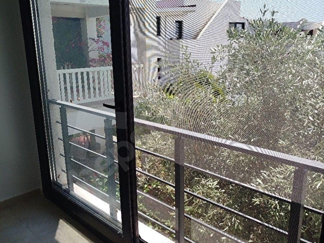 Muğla Milas Güllük Mahallesi Yeni Oba Sitesinde Yıllık Kiralık Daire - Görsel 14
