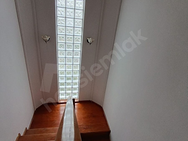 TORBALI ERTUĞRUL MAHALLESİNDE KİRALIK TRİPLEKS VİLLA.. - Görsel 30