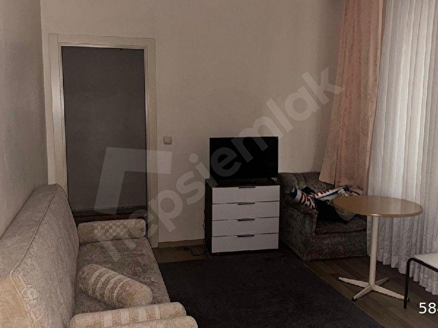 ZEKİDEN KİRALIK KAVAKLIK MERKEZDE EŞYALI 1+1 DAİRE - Görsel 13