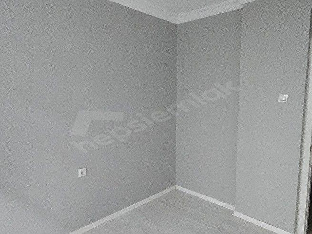 HÜRRİYET CAD. ÜZERİ 29 MAYIS HST. YAKINI 2+1 75 M2  KOMBİLİ  YAPILI BAKIMLI KİRALIK DAİRE - Görsel 12