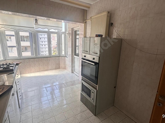 BEYLİKDÜZÜ BARIŞ MAH. TEMİZ FERAH KİRALIK 3+1 DAİRE - Görsel 9