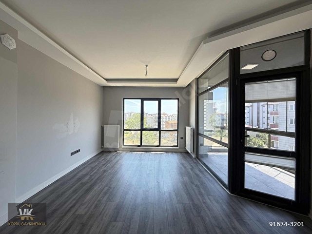 VK Köprü Gruptan KİRALIK CAMBALKONLU - KLİMALI 2+1 GENİŞ DAİRE - Görsel 4