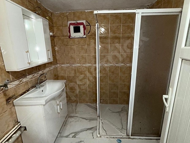 ÇIRÇIR METROYA 300 M NOTER SATIŞLI 2+1 İÇİ YAPILI GİRİŞ ALTI.... - Görsel 16