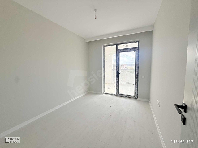 ÖZGÜNDEN 71 EVLER MAHALLESİ MÜKEMMEL KONUMDA 2+1 DAİRE - Görsel 14