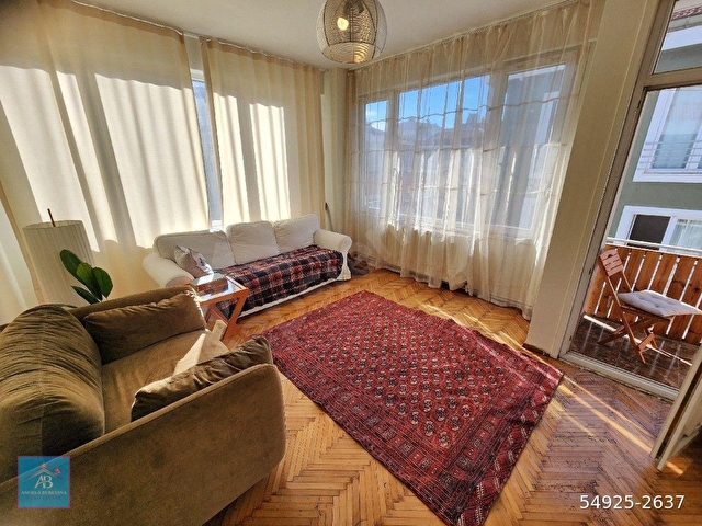 MODADA SATILIK 2+1 DAİRE BALKONLU FERAHLI DAİRE - Görsel 4