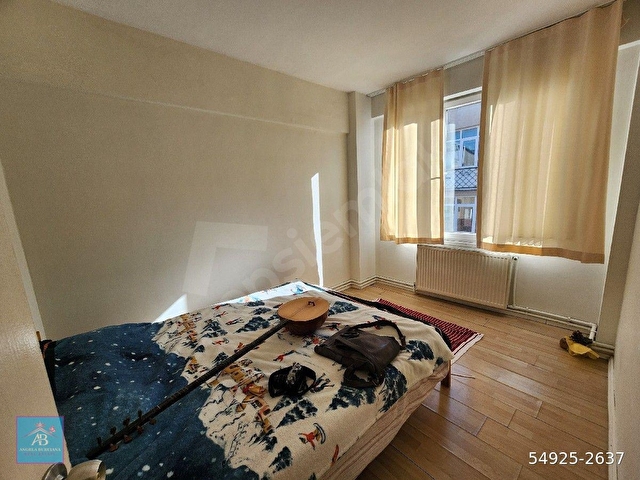 MODADA SATILIK 2+1 DAİRE BALKONLU FERAHLI DAİRE - Görsel 14
