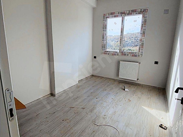 ÖZTÜRK GAYRİMENKUL ÜNİVERSİTE CİVARİ 2+1 SATILIK DAİRE - Görsel 9