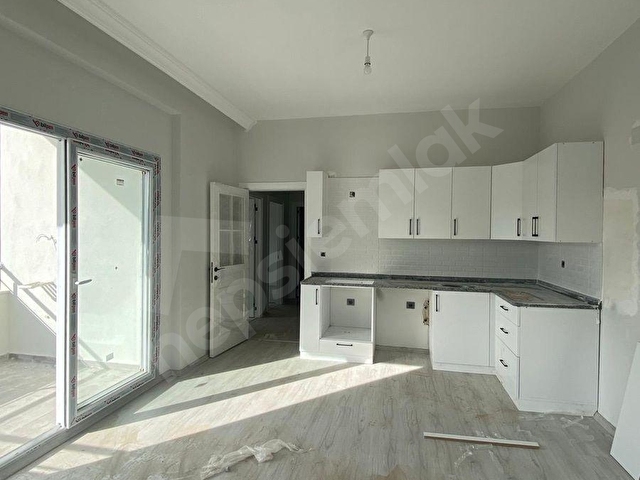 ÖZTÜRK GAYRİMENKUL ÜNİVERSİTE CİVARİ 2+1 SATILIK DAİRE - Görsel 11