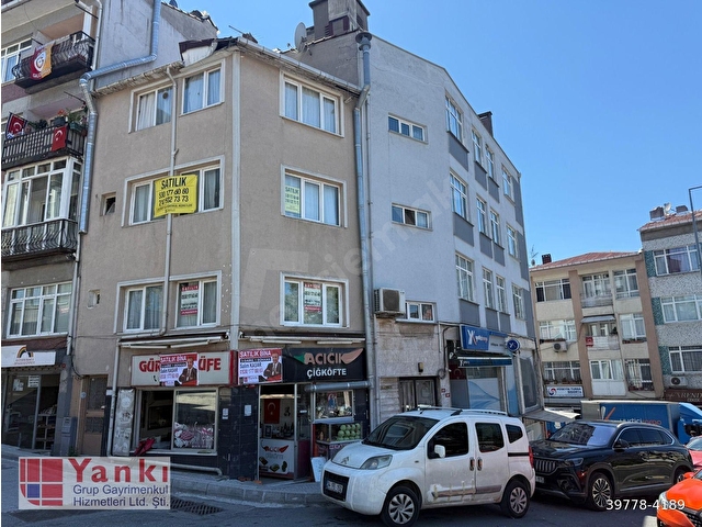 Yankıdan Fahri Atabey Cad.de 4 KatlI160m2 Dükkanlı Satılık Bina