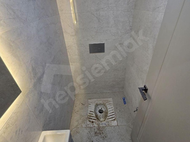 ERGÜN AYDINDAN Karahasanlıda 2+1 110m2 Köşe Konumda Lüx Daire - Görsel 17