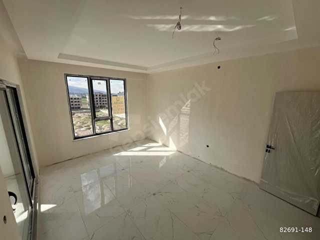 CANCANDAN M.PERA 2.etap KÖŞE CEPHE 3+1 SATILIK DAİRE - Görsel 9
