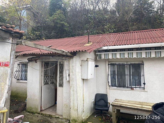 BAHÇE İÇİNDE. 3 GECEKONDU  KOMPLE SATILIK - Görsel 8