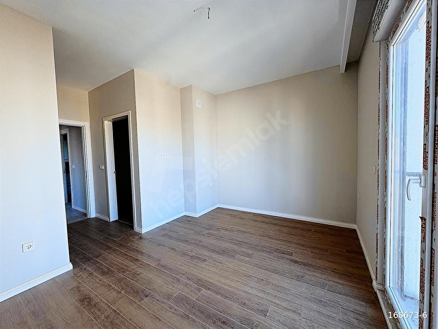 KAPANMAZ MUHTESEM DENİZ MANZARALI 100m² net GENİŞ BALKONLU 3+1 - Görsel 15