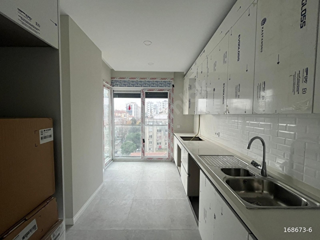 KAPANMAZ MUHTESEM DENİZ MANZARALI 100m² net GENİŞ BALKONLU 3+1 - Görsel 8