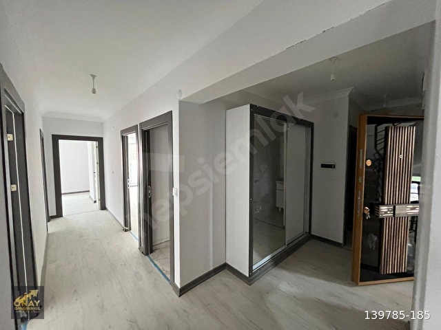 ONAYDAN YILDIRIM MAH.2Cİ KAT ÖN CEPHE 3+1 130M LÜX FIRSAT DAİREMİZ - Görsel 12