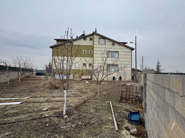 BAŞAK MAHALLESİN’de 1.020 m2 ARSA İÇİNDE SATILIK 2.5 KATLI MÜSTAKİL EV - Görsel 8