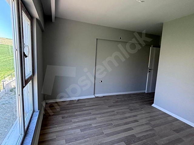 ANKARA YAPRACIK AURA YAŞAM SİTESİNDE SATILIK 2+1 LÜKSDAİRELER