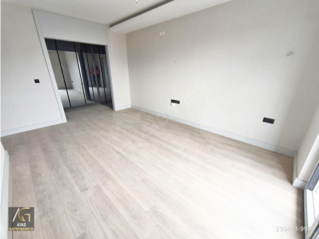 KEÇİÖREN OVACIK MAHALLESİNDE CADDE ÜZERİNDE ÖN CEPHE 4+1 ÇİFT E.BANYOLU SİTE DAİRESİ - Görsel 12