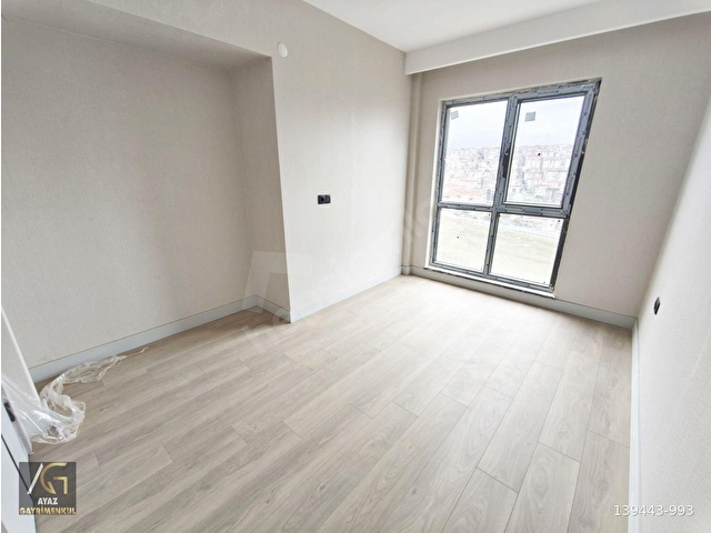 KEÇİÖREN OVACIK MAHALLESİNDE CADDE ÜZERİNDE ÖN CEPHE 4+1 ÇİFT E.BANYOLU SİTE DAİRESİ - Görsel 23