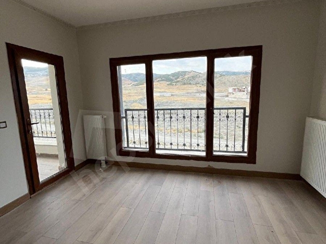 TURHAL DA KİRALIK 3+1 DAİRE KAYACIK MAH.YENİ TOKİ KONUTLARI - Görsel 2