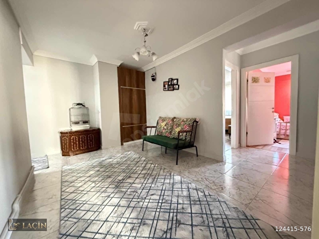 MERKEZİ LOKASYONDA TERASLI 295 M2 TEK TAPU İKİ DAİRE DUBLEX - Görsel 16