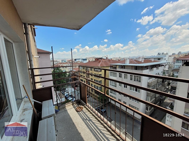 KIZILAY MİTHATPAŞADA ASANSÖRLÜ KLİMALI OTOPARKLI 5+1 DAİRE - Görsel 11