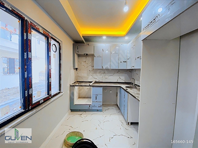 GÜVENDEN KAPAKLIDA MERKEZİ KONUMDA YERDEN ISITMALI 1+1 DAİRE - Görsel 6