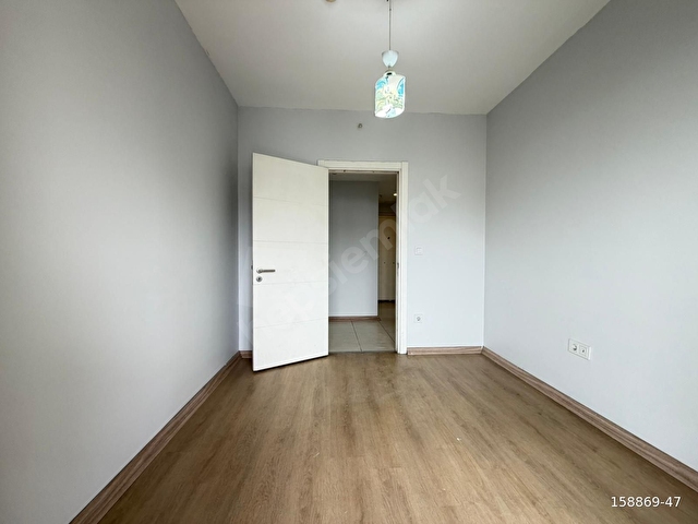 ESENYURT UKRA HANE PLUS SİTESİ KİRALIK 3.5+1 GENİŞ KÖŞE DAİRE - Görsel 9