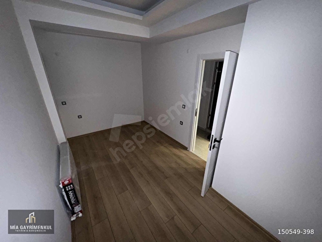MİA GAYRİMENKULDEN MERKEZDE KİRALIK 1+1 GENİŞ SIFIR DAİRE - Görsel 9
