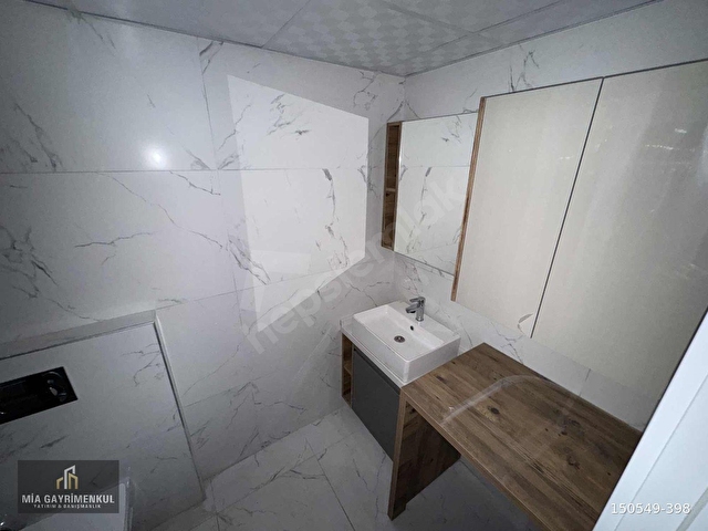 MİA GAYRİMENKULDEN MERKEZDE KİRALIK 1+1 GENİŞ SIFIR DAİRE - Görsel 16