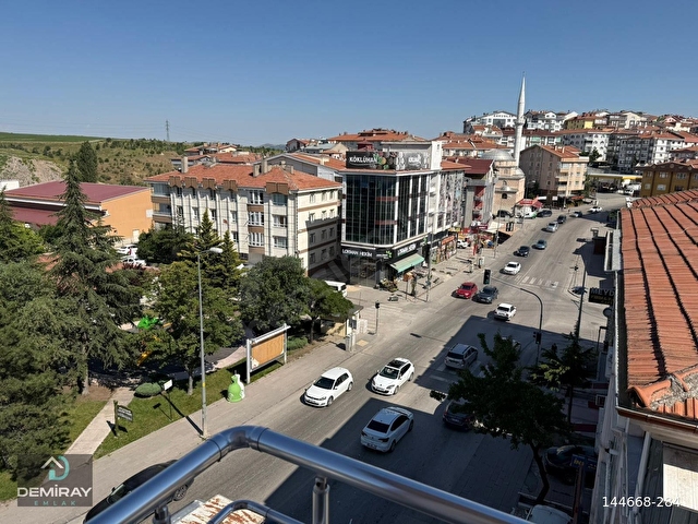DEMİRAYDAN OSMANGAZİ CADDE ÜZERİ YENİ BİNA ÖN CEPHE LÜX YAPI 3+1 - Görsel 18