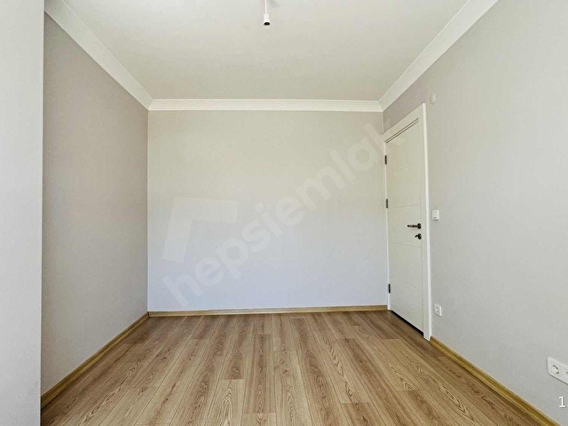Silivri Esentepede Satılık 3+1 Ebeveyn Banyolu İskanlı Daire - Görsel 25