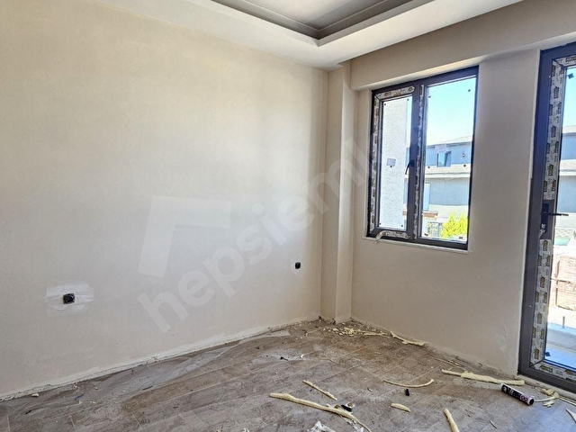 REMAX MAVİ, YAZLIK,2+1 ,GÜVENLİKLİ SİTEDE,ARAKAT SATILIK DAİRE - Görsel 24