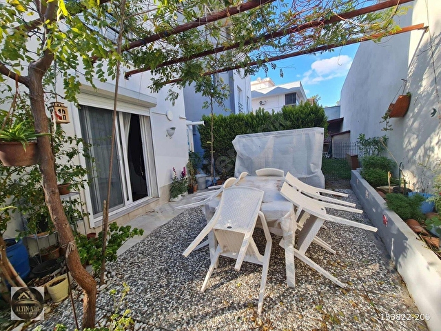KUŞADASI KADINLARDENİZİNDE ACİL SATILIK DAİRE
