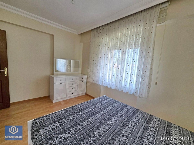 Altınoluk Satılık Daire | Deniz Manzaralı | Denize 500 Metre | Ayrı Mutfak | Geniş Daire - Görsel 24