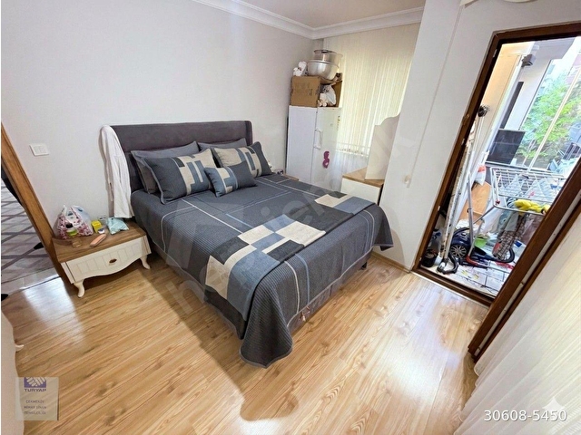 ÇEKMEKÖYDE İSKANLI ASANSÖRLÜ,EMİNEVİME UYGUN 2+1 ARAKAT DAİRE - Görsel 6