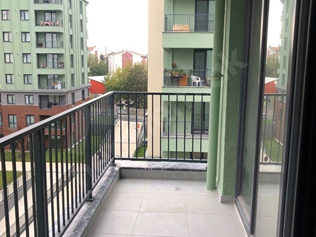 TOZKOPARAN EMLAK KONUT3 ETAP SATILIK 2+1 EBEVEYN BANYOLU KÖŞE DAİRE 95M2 NET - Görsel 4