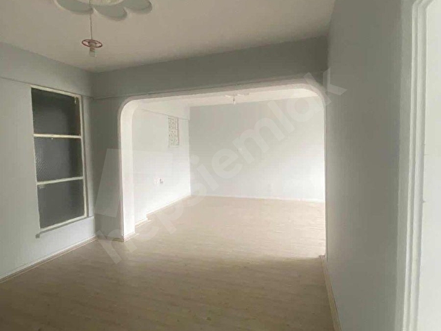 ÇARŞI MERKEZİNDE KAÇIRILMAYACAK FİYATA 3+1 SATILIK DAİRE - Görsel 11