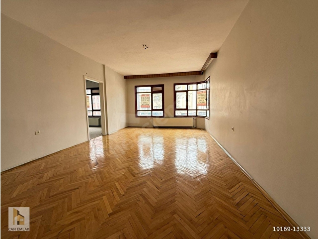 !!! LİZBON CADDESİ ÜZERİNDE 3+1 ÖN CEPHE KİRALIK DAİRE - Görsel 3