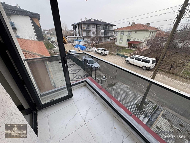 İSKANLI MERKEZDE Y.B.ÜNİVERSİTESİ YANI, KATTA SATILIK 1+1 DAİRE - Görsel 8
