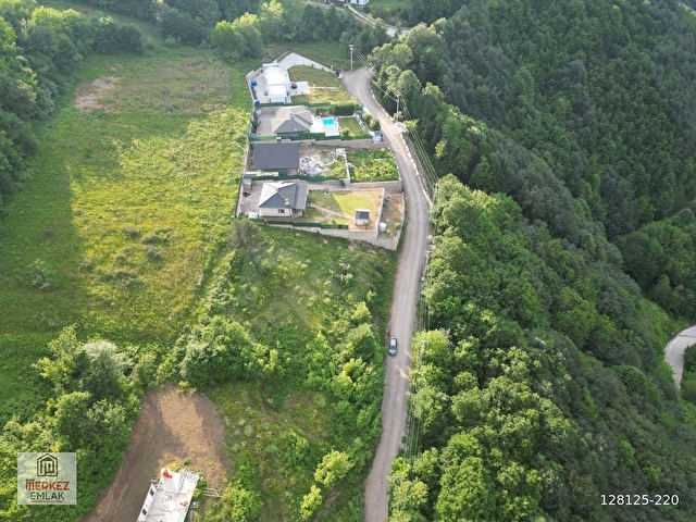 Başiskele Kazandere Köyü SATILIK 1000 M2 ARSA - Görsel 10