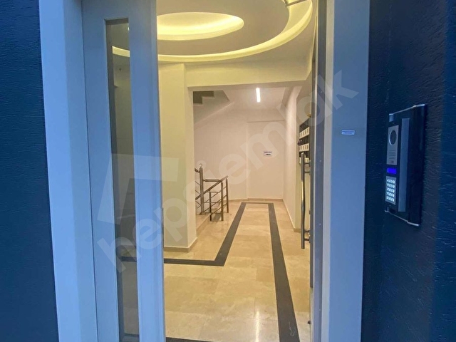 ALEMDAĞ İMC YAPI İŞMERKEZİNDE SATILIK 290m² TAM KAT-3 OFİS.... - Görsel 7