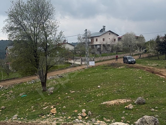 SARAY EMLAKTAN SATILIK VİLLA İMARLI ARSA - Görsel 10