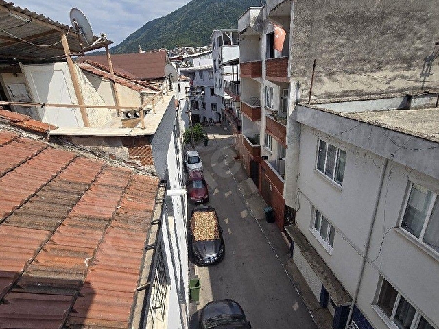 EMLAK VİZYONUNDAN BURSA YILDIRIM DEĞİRMENLİKIZIK  3 KATLI MÜSTAKİL EV BİNA - Görsel 24