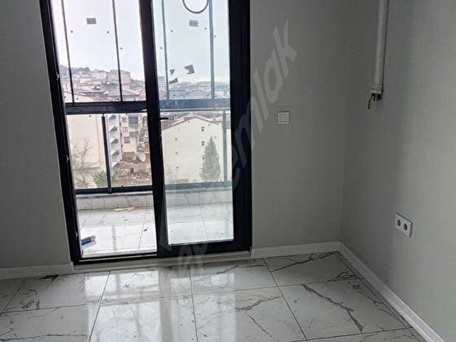 YÜCELEN İKİZ EVLERDEN AYRI MUTFAKLI 3+2 LÜKS DUBLEKS DAİRE - Görsel 18