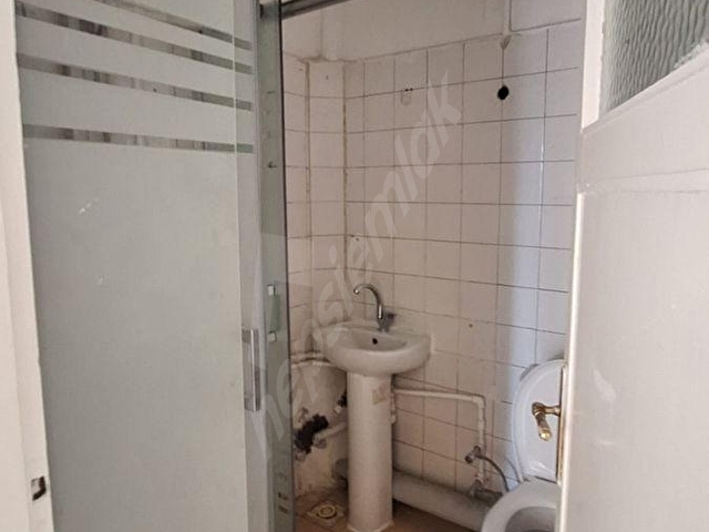 YENİMAHALLE/İVEDİK CADDESİ ÜZERİNDE...MERKEZİ YERDE,(2.KAT),BLOK BAŞI KİRALIK DAİRE!!! - Görsel 25