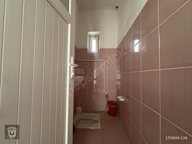 VERAdan KAYMAKLI DA SATILIK MÜSTAKİL EV ve 704M2 ARSASI - Görsel 22