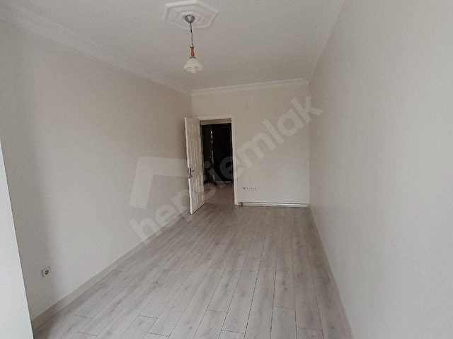 RNKdan HALİDE EDİPTE CADDE ÜZERİNDE GENİŞ 3+1 3.KAT DAİRE - Görsel 16