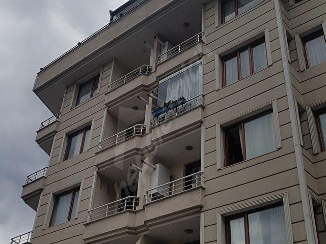 RNKdan HALİDE EDİPTE CADDE ÜZERİNDE GENİŞ 3+1 3.KAT DAİRE - Görsel 3