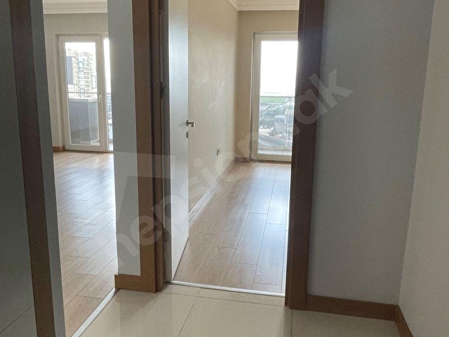 OPEN SKY SİTESİNDE GENİŞ BALKONLU KİRALIK 1+1 DAİRE - Görsel 18